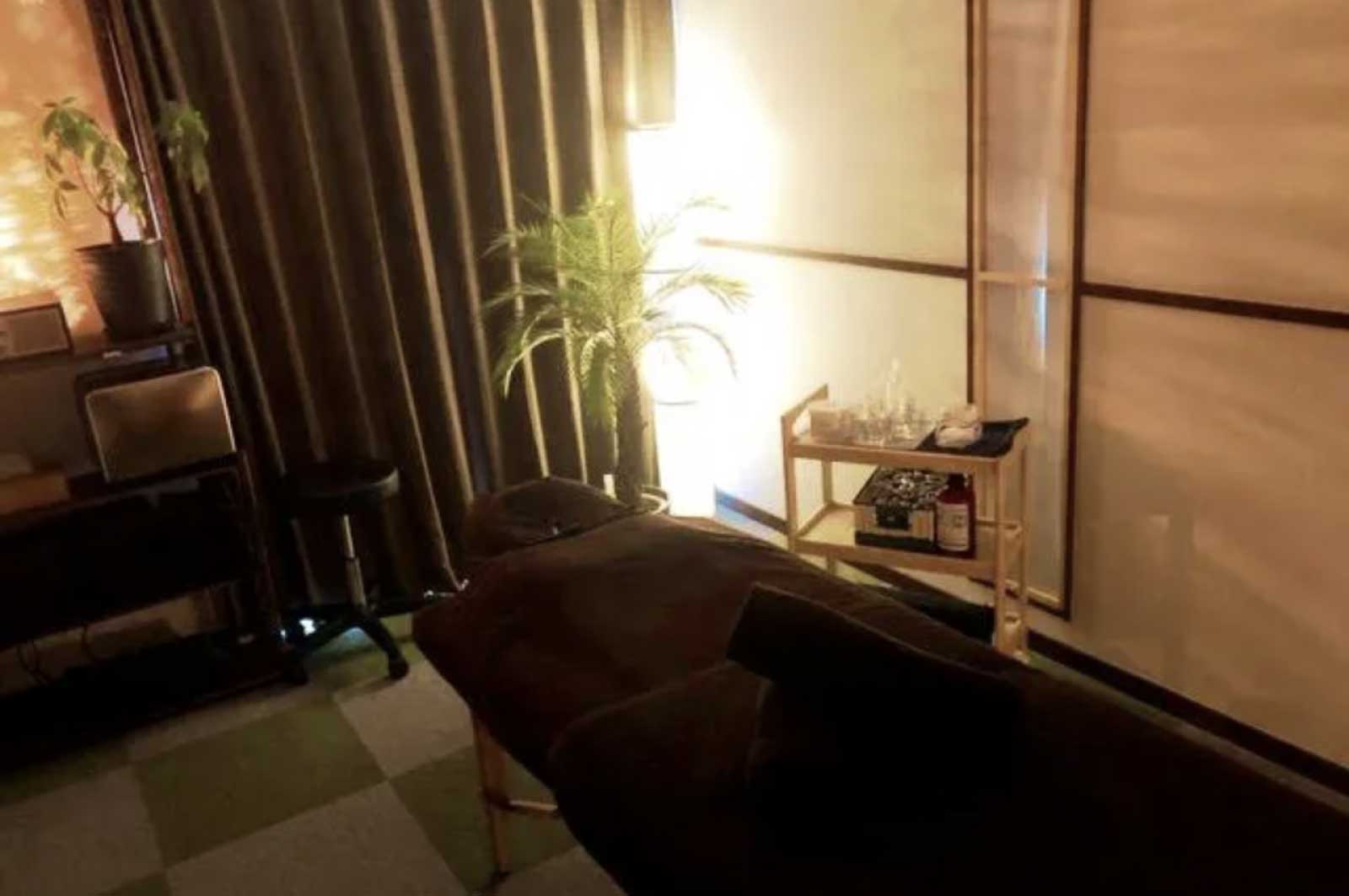 癒し屋 HACHI(ハチ)