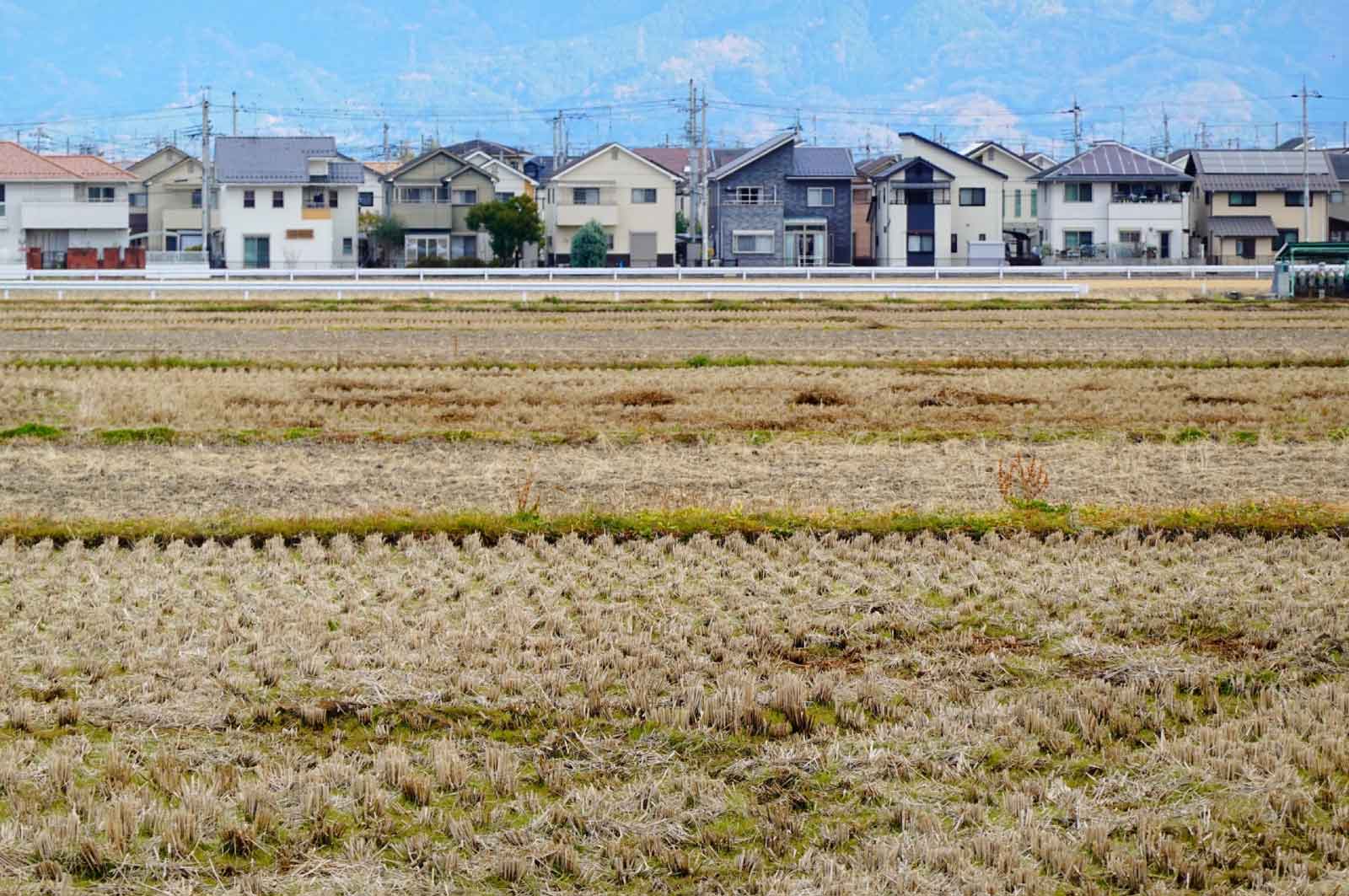 田舎の街