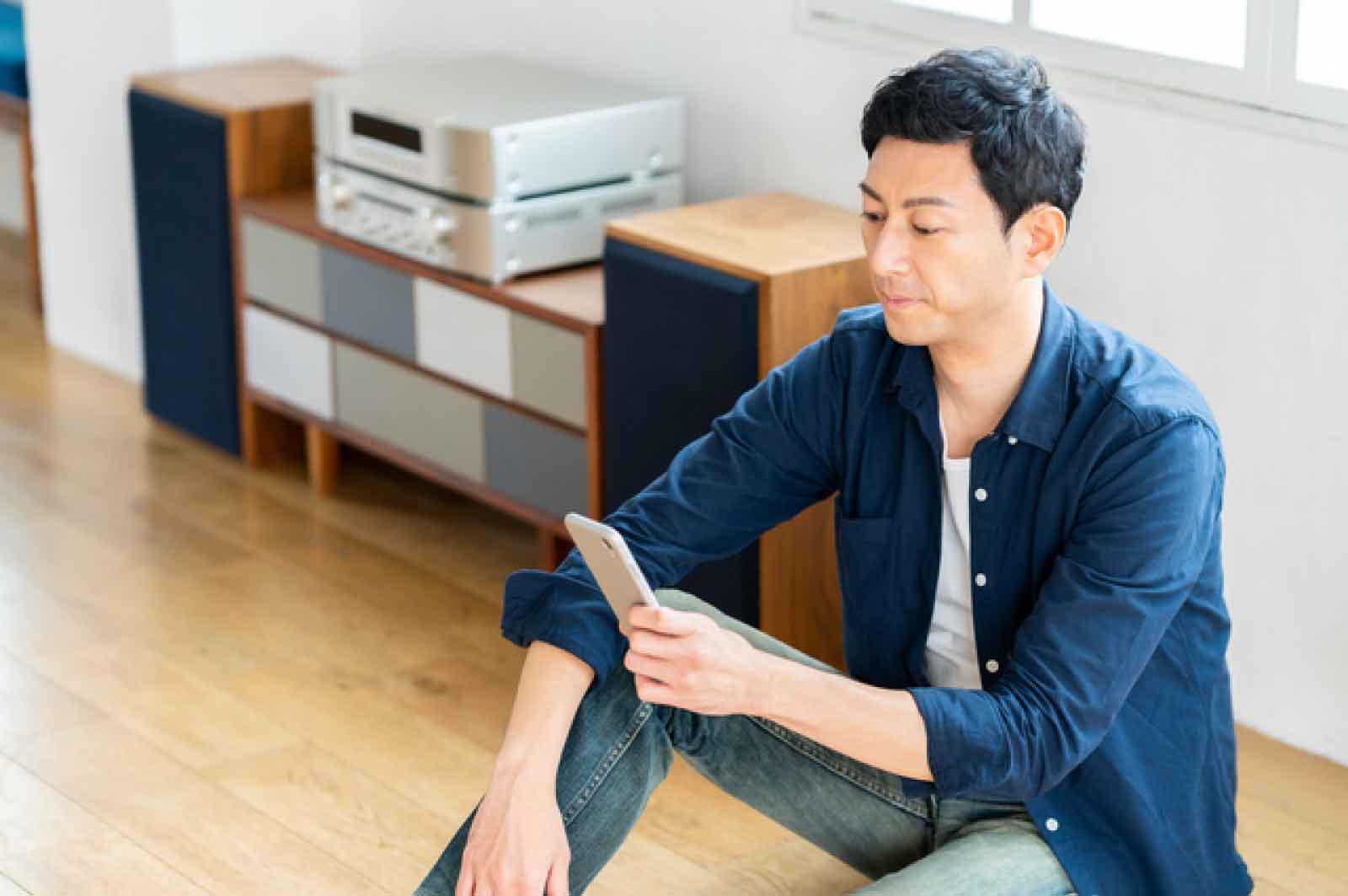 ゲイのパートナーを探す男性